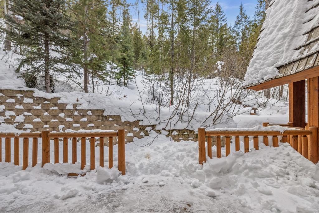 Wild Huckleberry Cabin photo 5