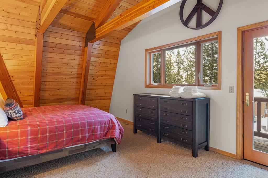 5 Must-Know Tips for Finding the Perfect Alpine WY Cabin Rental